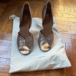 Bobbies Paris “Paloma” Heels – Champagne Gold (EU 40 / US 9.5–10)